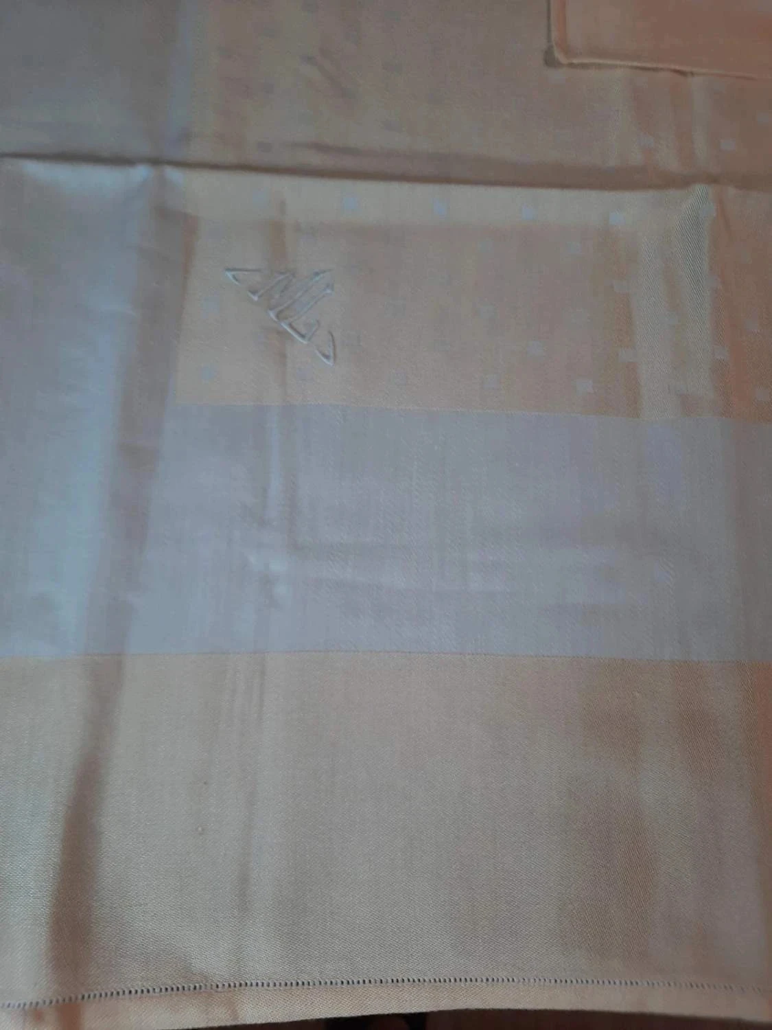 🥀Nappe carrée neuve en coton et ses 8 serviettes de table. – photo 3